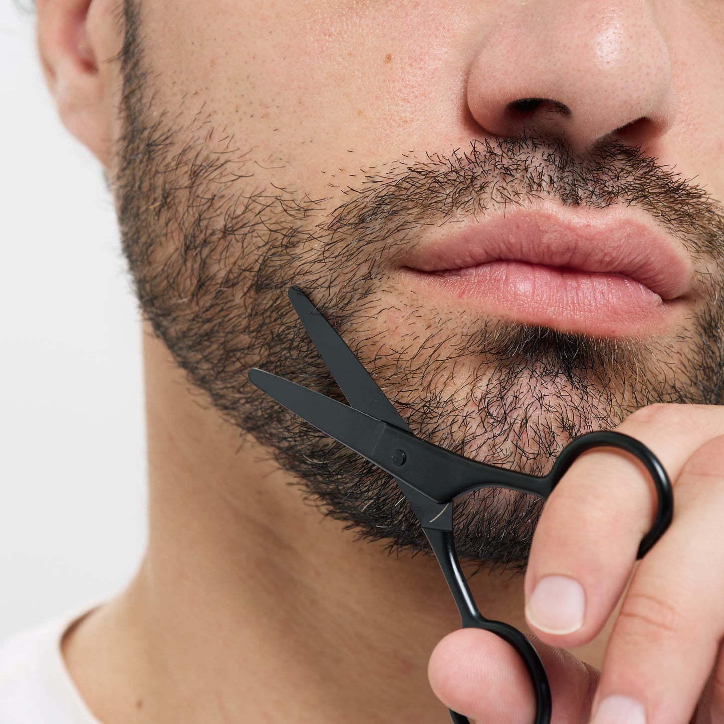 Präzisionsschere für Bärte